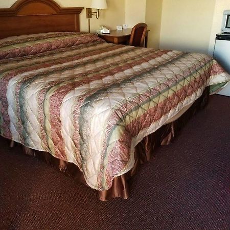 Shore Pointe Motor Lodge Of St Clair Shores Roseville Ngoại thất bức ảnh
